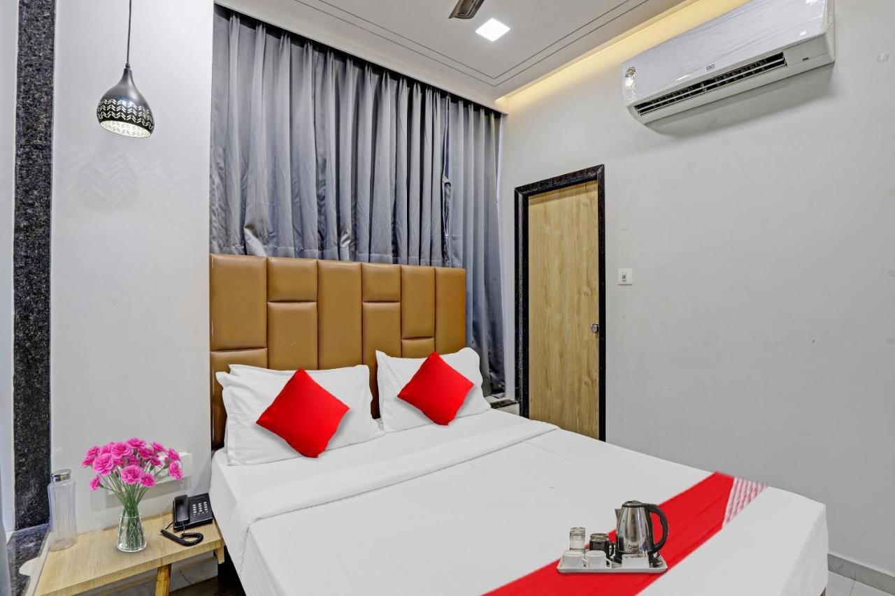 Hotel O Royal Orbit Surate Exterior foto