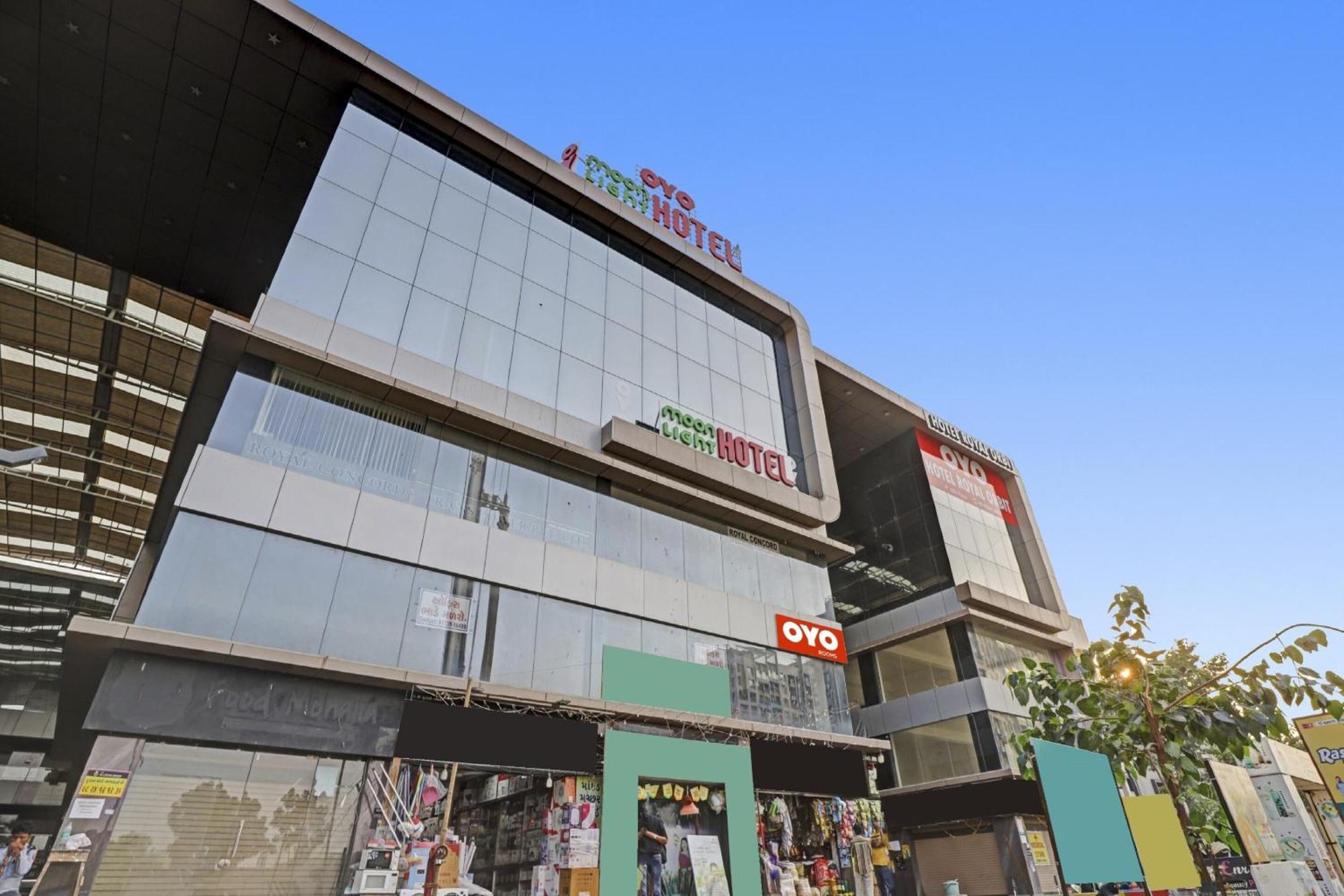 Hotel O Royal Orbit Surate Exterior foto